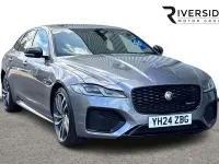 Używany Jaguar XF R-Dynamic 250 KM (183 kW) 2024 Szary Sedan/Limuzyna