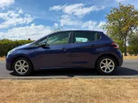Used Peugeot 208 Active 95 HP (69 kW) 2012 Blue Hatchback