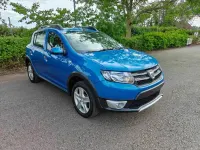 Used Dacia Sandero Lauréate 2015 Blue Hatchback