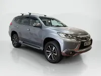 Used Mitsubishi Shogun 178 HP (130 kW) 2020 Grey SUV