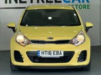 Used Kia Rio 84 HP (61 kW) 2016 Yellow Hatchback