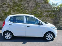 Used Hyundai i10 Classic 83 HP (61 kW) 2014 White Hatchback