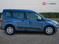 Used Ford Tourneo Zetec 120 HP (88 kW) 2021 Blue MPV