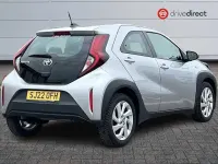 Used Toyota Aygo X PURE 72 HP (52 kW) 2022 Silver SUV