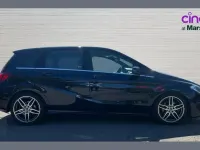 Käytetty Mercedes B220 Executive 174 HP (127 kW) 2018 Sininen Tila-auto