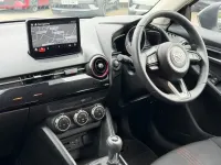 Begagnad Mazda 2 Homura-Line 116 HK (85 kW) 2024 Vit Halvkombi