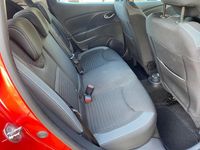 Used Renault Clio IV Dynamique 90 HP (66 kW) 2016 Red Hatchback