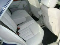 Begagnad Mercedes E200 Classic 1995 Sedan