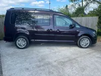 Usado VW Caddy Maxi S 2019 Roxo Monovolume