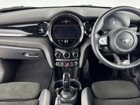 Used Mini Cooper Hatch 136 HP (100 kW) 2022 White Hatchback