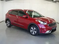 Used Kia Niro 141 HP (103 kW) 2018 Red SUV