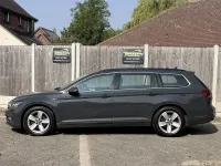 Used VW Passat SE 150 HP (110 kW) 2020 Grey Estate
