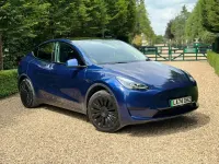 Used Tesla Model Y Long Range RWD 250 kW (340 HP) 2024 Blue SUV