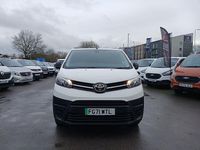 Used Toyota Proace 100 kW (136 HP) 2021 White MPV