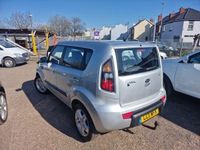 Used Kia Soul 126 HP (92 kW) 2011 Silver SUV