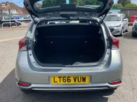 Used Toyota Auris Hybrid Business Edition 136 HP (100 kW) 2016 Grey Hatchback