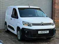 Usado Citroën Berlingo 75 HP (55 kW) 2021 Branco Monovolume