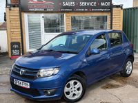 Used Dacia Sandero Lauréate 2014 Blue Hatchback