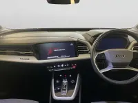 Usado Audi Q4 e-tron Sport 219 kW (299 HP) 2023 Preto SUV