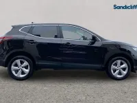 Usado Nissan Qashqai Acenta Premium 140 HP (102 kW) 2020 Preto SUV