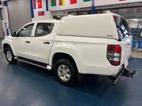 Used Mitsubishi L200 Top 150 HP (110 kW) 2020 White Pickup