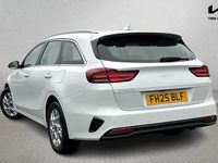 Used Kia Ceed 2025 White Hatchback