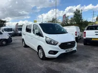 Used Ford Transit Custom Limited 130 HP (95 kW) 2022 White Van
