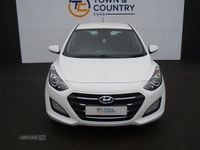 Used Hyundai i30 SE 110 HP (80 kW) 2016 White Hatchback