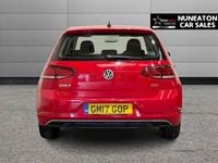Used VW Golf VII SE 125 HP (91 kW) 2017 Red Hatchback