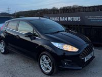 Usado Ford Fiesta Zetec 125 HP (91 kW) 2013 Preto Citadino
