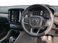 Usado Volvo XC40 R-Design 163 CV (119 kW) 2020 Blanco SUV