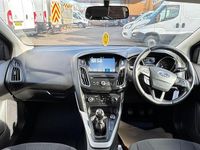 Used Ford Focus Zetec 101 HP (74 kW) 2017 Black Hatchback