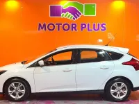 Used Ford Focus Zetec 115 HP (84 kW) 2014 White Hatchback