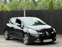 Used Renault Clio IV Dynamique 90 HP (66 kW) 2013 Black Hatchback