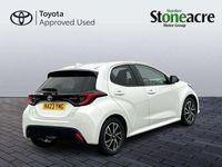 Used Toyota Yaris Hybrid Design 116 HP (85 kW) 2023 White Hatchback