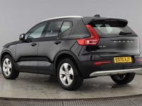 Used Volvo XC40 Momentum 161 HP (118 kW) 2021 Black SUV