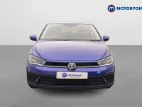 Begagnad VW Polo Life 2024 Blå Halvkombi