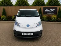 Used Nissan e-NV200 Visia 80 kW (109 HP) 2018 White MPV