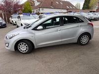 Used Hyundai i30 Classic 100 HP (73 kW) 2013 Silver Hatchback