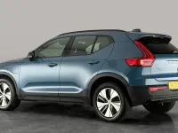 Used Volvo XC40 Plus 211 HP (155 kW) 2022 Blue SUV