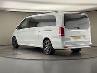 Used Mercedes V300 AMG line 237 HP (174 kW) 2022 White MPV