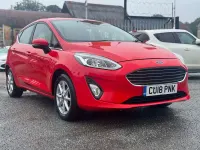 Used Ford Fiesta Zetec 85 HP (62 kW) 2018 Red Hatchback