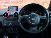Usado Audi A1 S-Line 2013 Rojo Utilitario