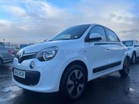 Usado Renault Twingo Play 70 HP (51 kW) 2015 Branco Citadino