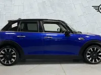 Used Mini Cooper Exclusive 134 HP (98 kW) 2019 Blue Hatchback
