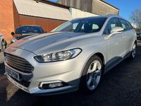 Usado Ford Mondeo Titanium 180 HP (132 kW) 2016 Prateado Carrinha