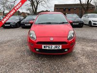 Used Fiat Punto Easy 69 HP (50 kW) 2012 Red Hatchback