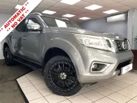 Used Nissan Navara Tekna 190 HP (139 kW) 2016 Grey Pickup
