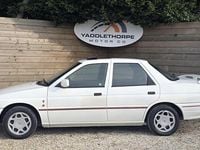 Used Ford Orion 1991 White Sedan
