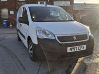 Used Peugeot Partner 2017 White MPV